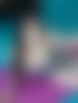 Ask for face photo Mysterious girl