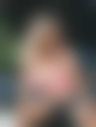 Massage plus more Busty Veronica  Saucy European Kinky Delight