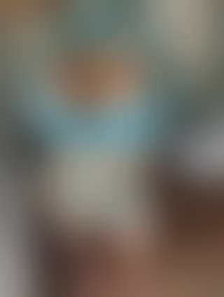 YOUNG BLONDE AUSSIE SQUIRTER