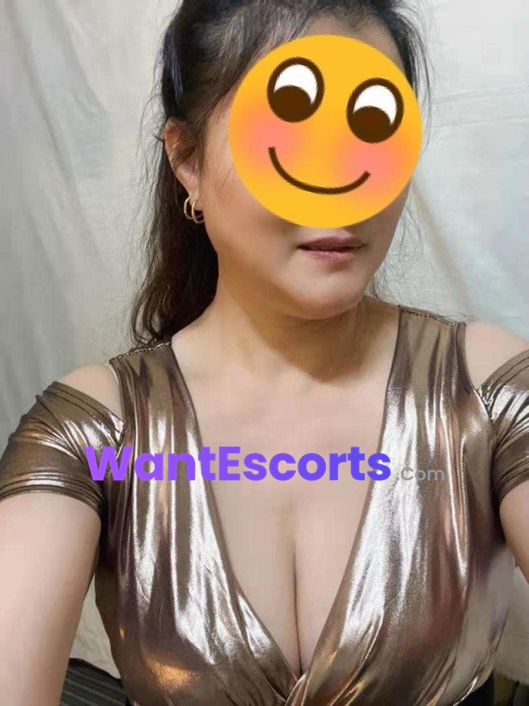 Selina, independent escort in St Marys NSW