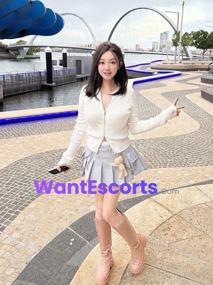 If no real pay you 500, independent escort in Perth WA