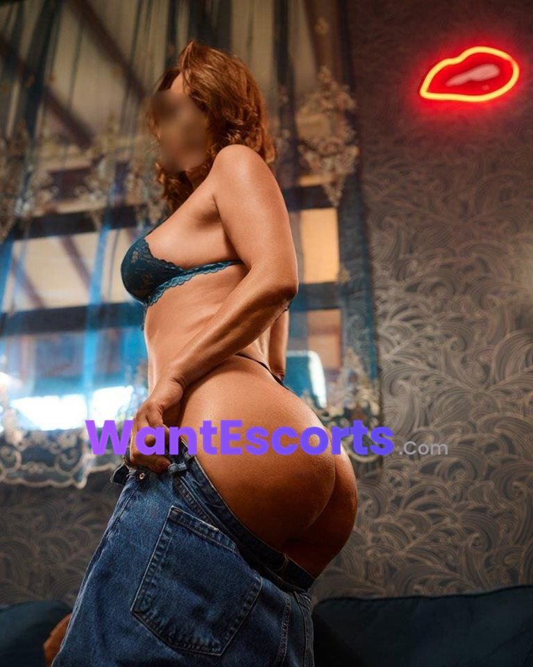 Alice F, independent escort in East Perth WA