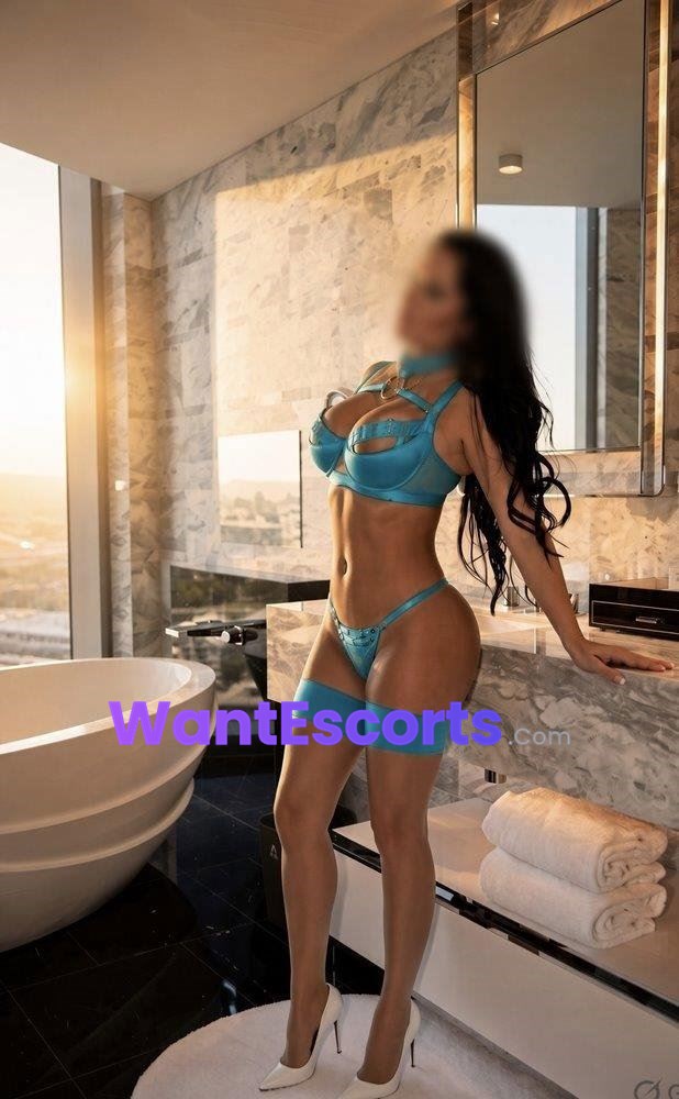 Queen  Latina , independent escort in Launceston TAS