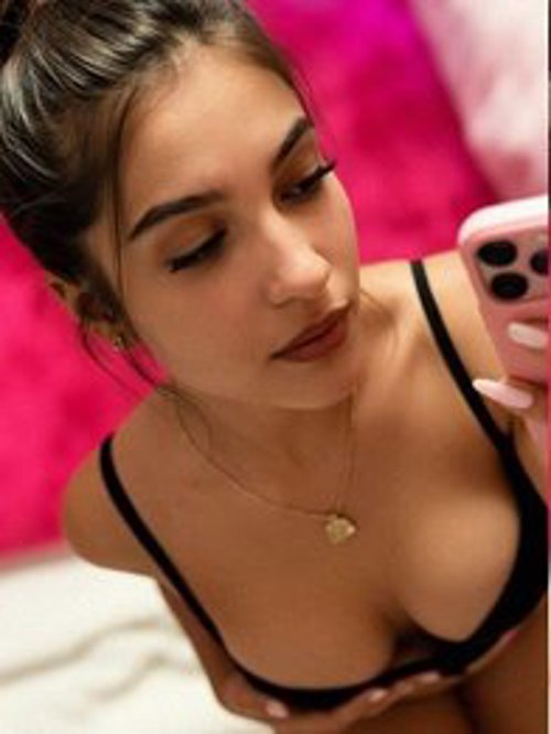 Yen, independent escort in Sunshine Coast QLD