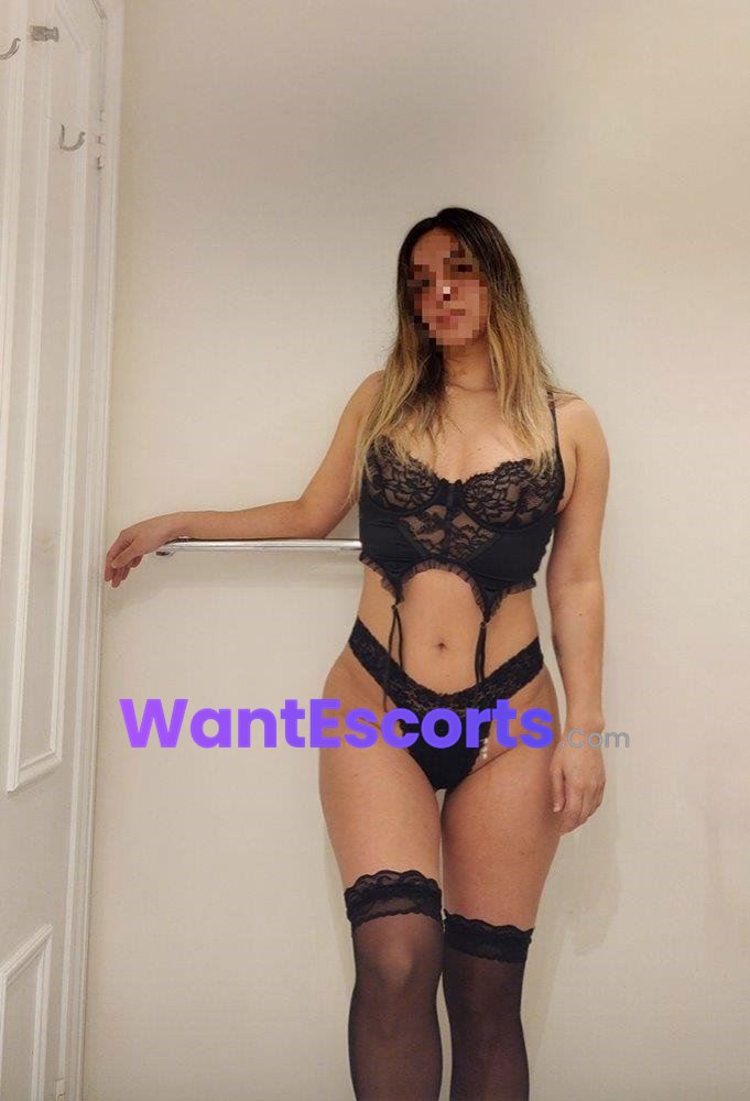 Angel Luna, independent escort in Melbourne VIC