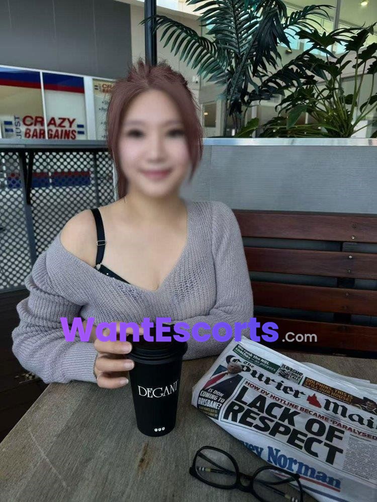 Bobbi, independent escort in Rockhampton QLD