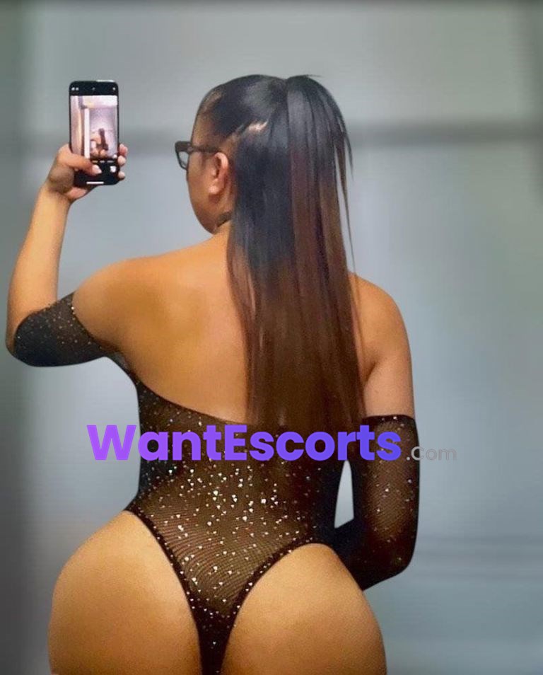 Little Minx, independent escort in Croydon NSW