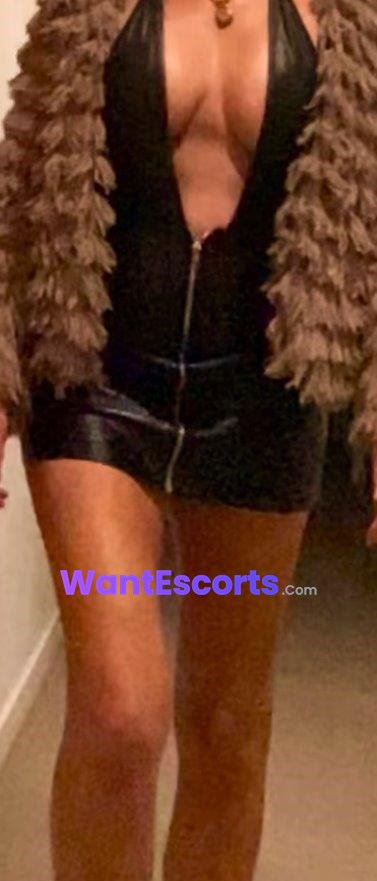 Catherine, independent escort in Brisbane QLD
