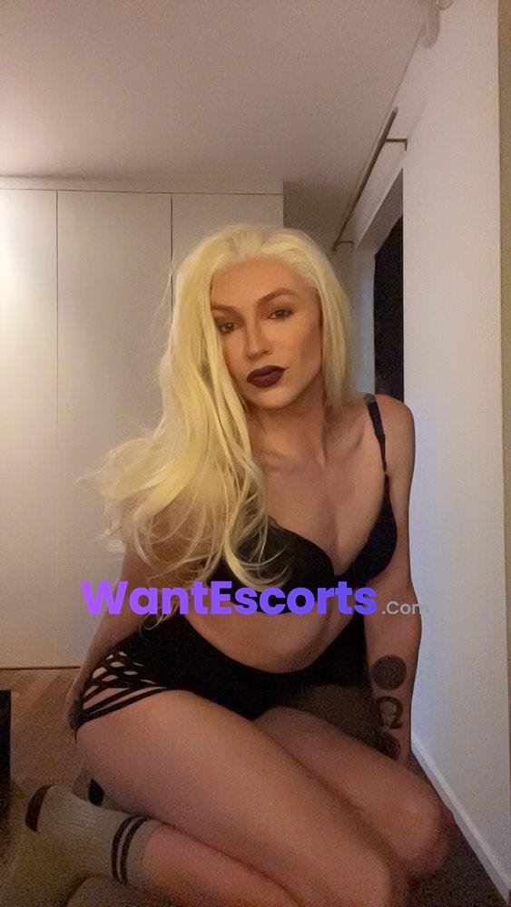 ChristinaLDN, trans escort in Darlinghurst NSW