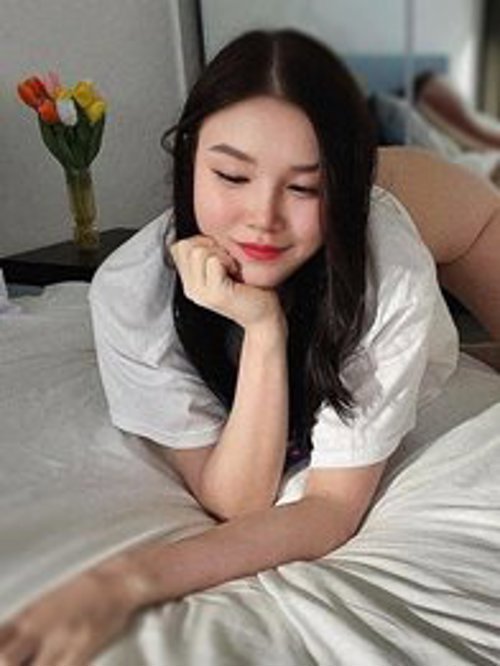 Coco, independent escort in Noosaville QLD