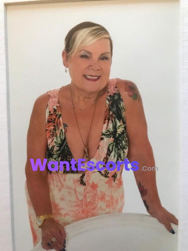 Cortana, independent escort in Mawson Lakes SA