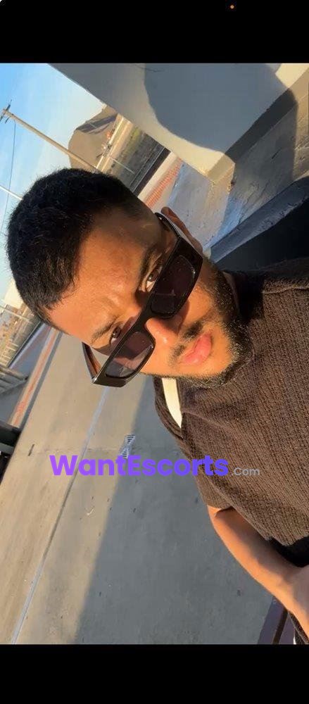 Daddies Angel, male escort in Tarneit VIC