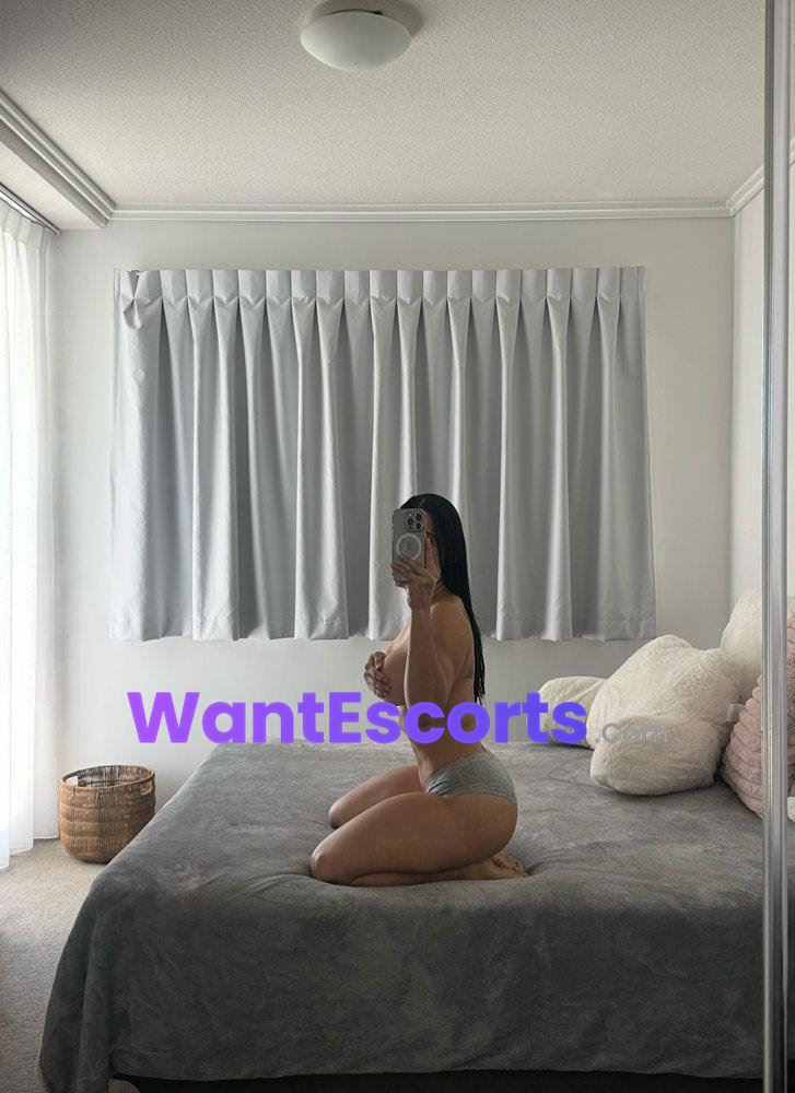 Erika Colombia, independent escort in Brisbane QLD