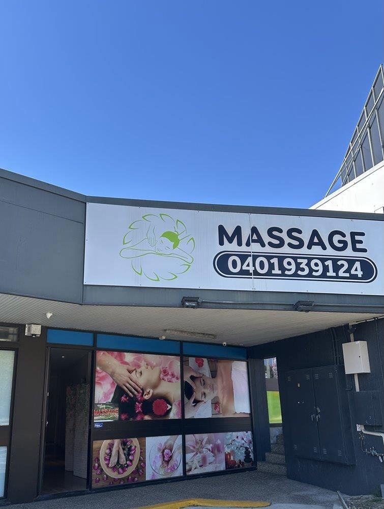Massage  120 Kingston rd  underwood, escort establishment in Underwood QLD