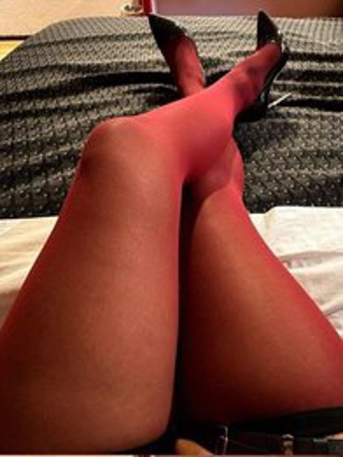Kavya, independent escort in Cairns QLD