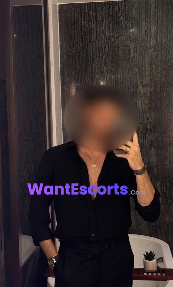 FrenchMan, male escort in Brisbane QLD