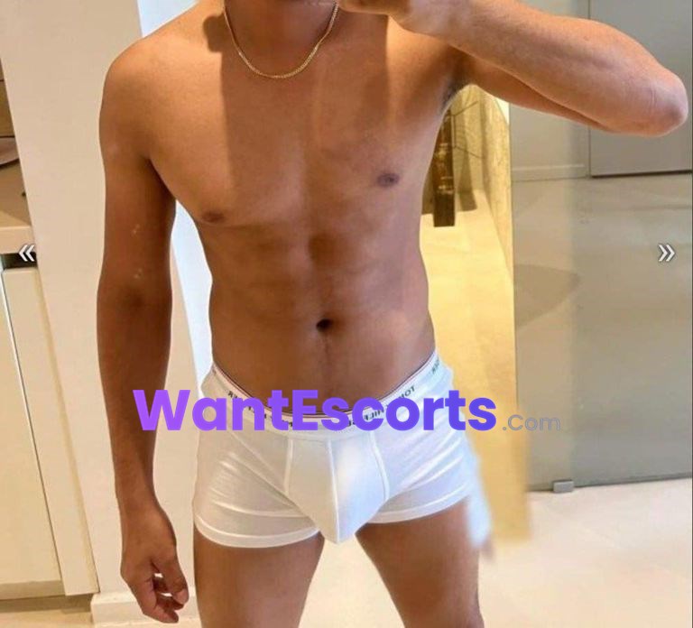 Gaby Massive, male escort in Potts Point NSW