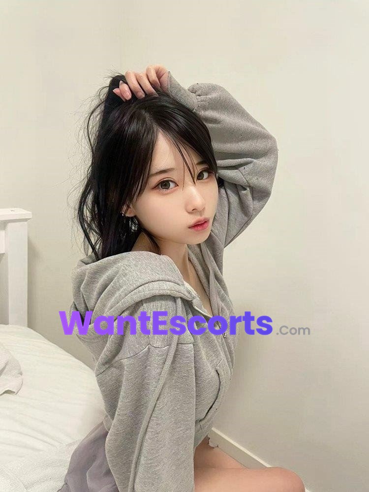 Hanyu, independent escort in Canberra ACT