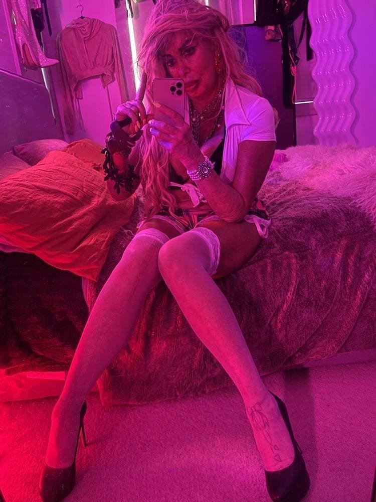 Hayley Raw Blow, independent escort in Sydney NSW