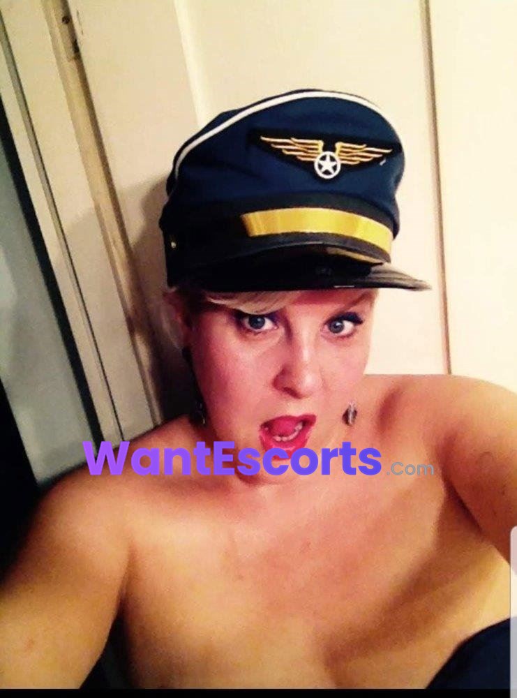 Miss lvp heaven the dutch milf moorish, independent escort in Sydney NSW