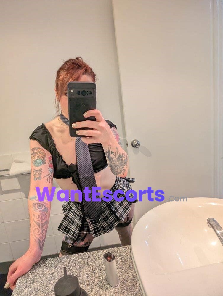Indy, independent escort in Perth WA