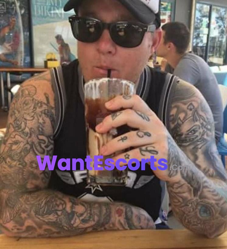 Inked and Thick, male escort in Alexandra Hills QLD