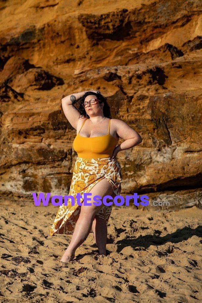 Jasper Day Inked and Curvy BBW, independent escort in Melbourne VIC