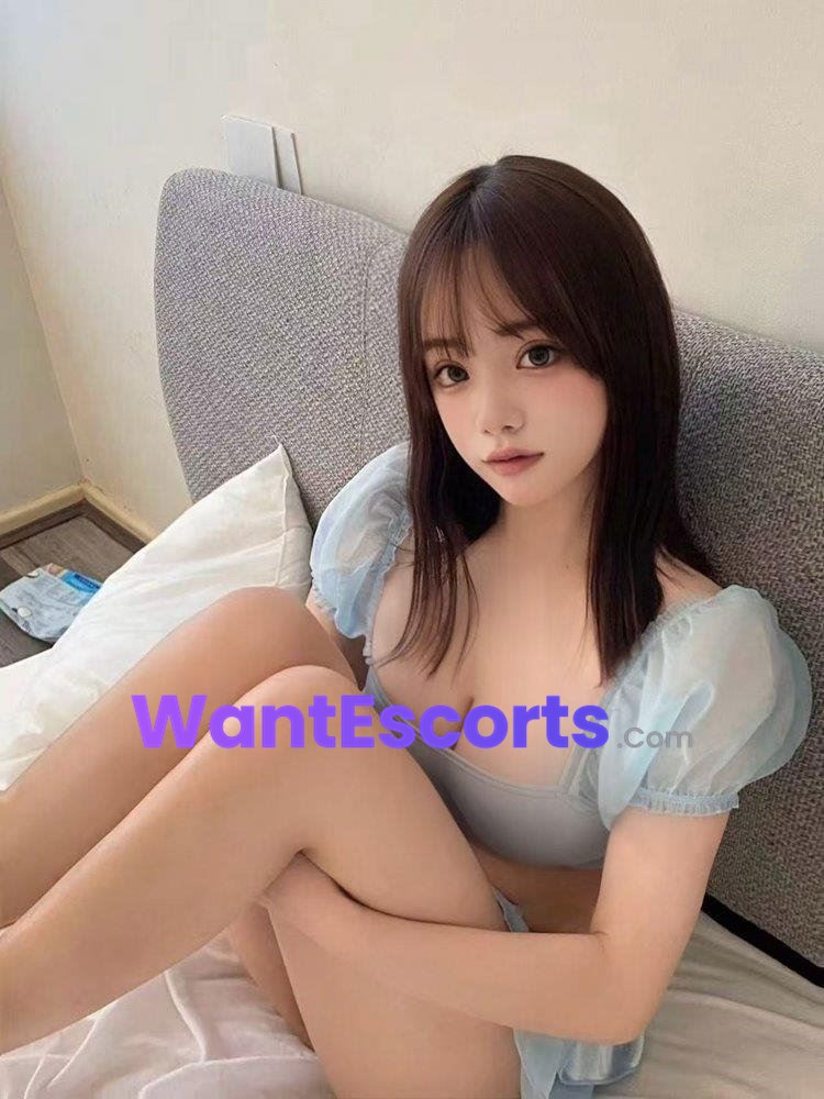 Kanata, independent escort in Cairns QLD