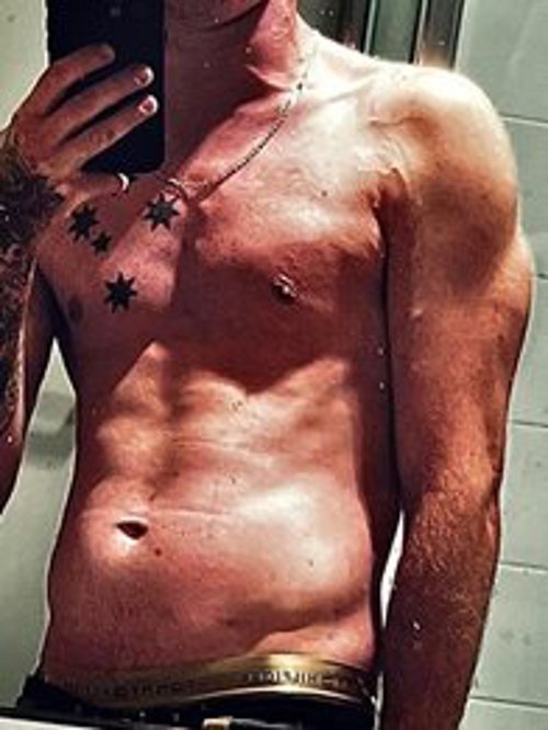 Sex King, male escort in Munno Para SA