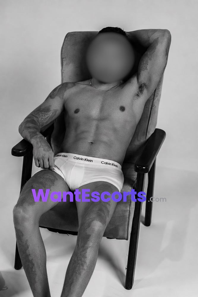 Luca Hayes, male escort in Gosford NSW