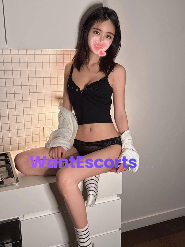 Luna, independent escort in Box Hill VIC