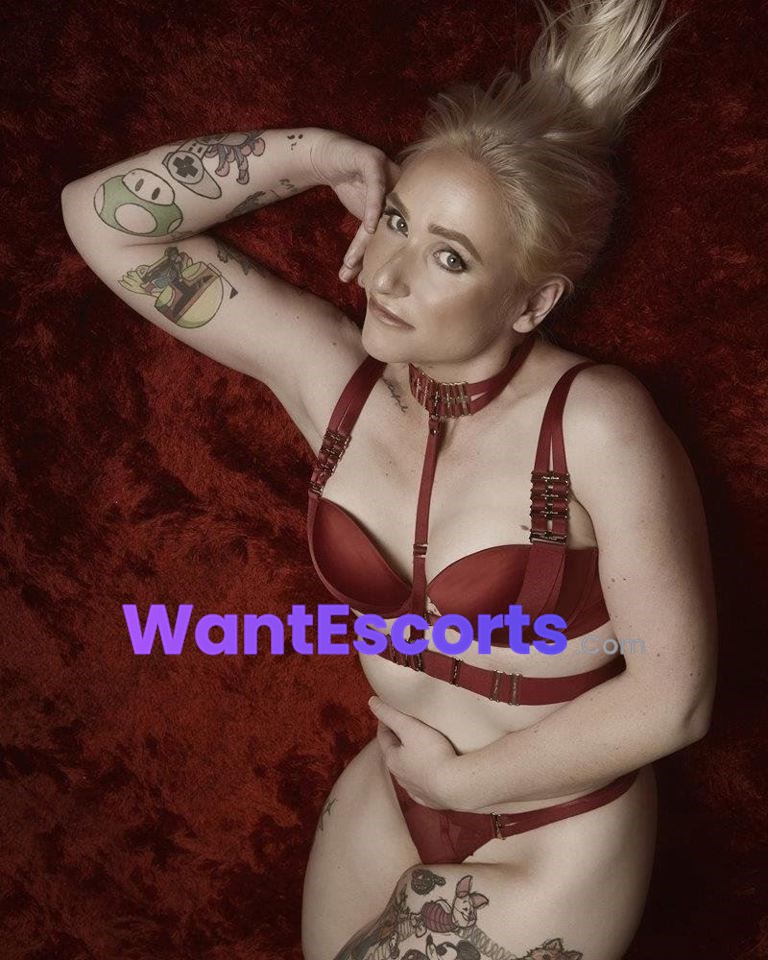 Magzw, independent escort in Midland WA
