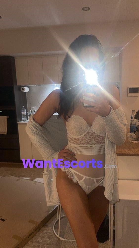 Marley Holiday , independent escort in Perth WA