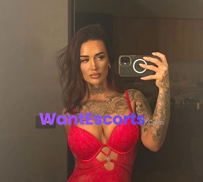 Miaababy, independent escort in Newcastle NSW