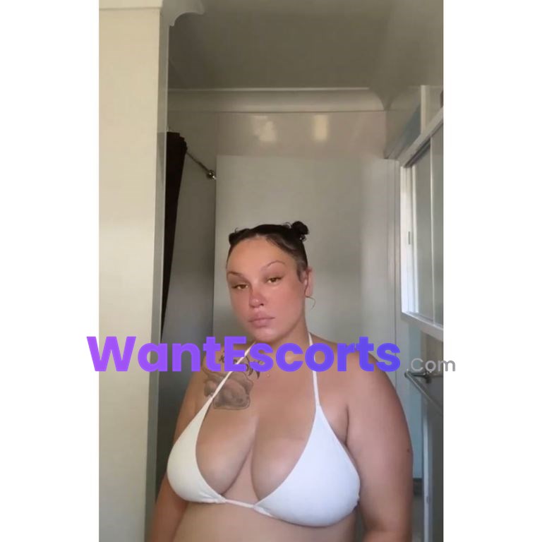 Mia Bad, independent escort in Hervey Bay QLD
