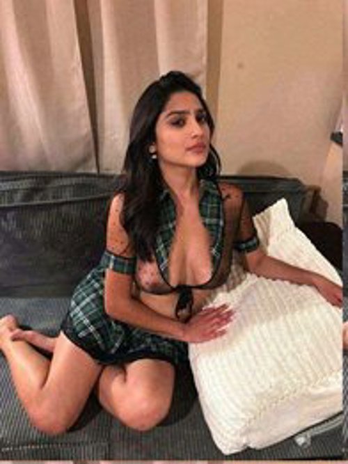 Sari, independent escort in Warragul VIC