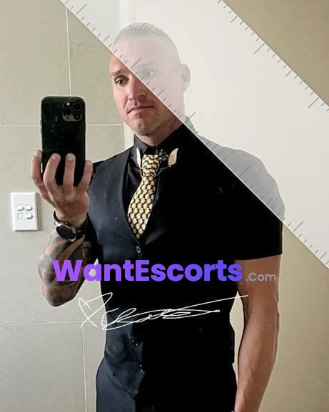 D Oceans The Alternative Gentleman, male escort in Gold Coast QLD