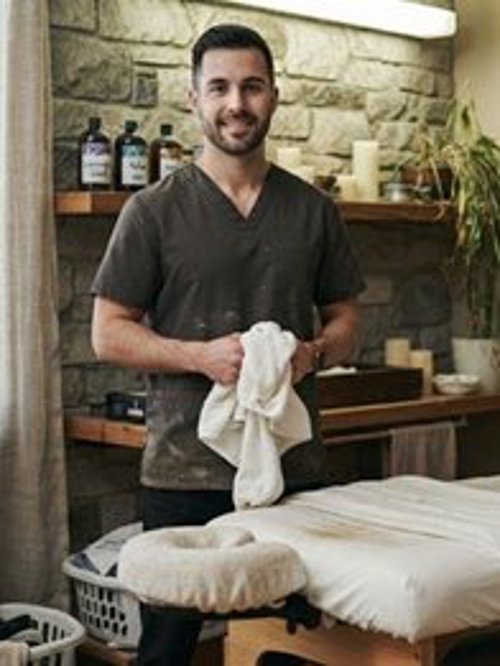 Only4ladies, male escort in Adelaide SA