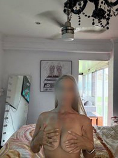 Paris, independent escort in Caboolture QLD