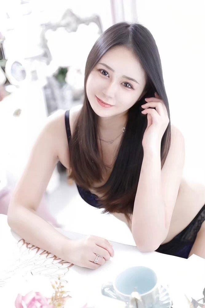 Rei Japanese, independent escort in Melbourne VIC