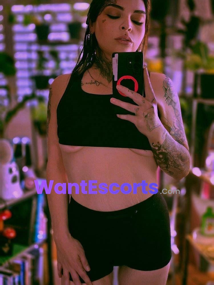 Riot, independent escort in Deception Bay QLD