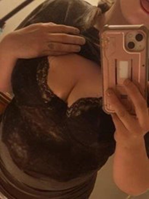 Batzy, independent escort in Park Holme SA