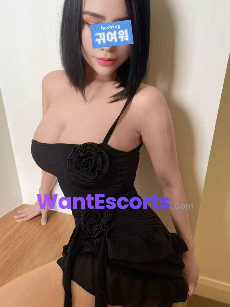 Sin Me PCD, independent escort in Canberra ACT