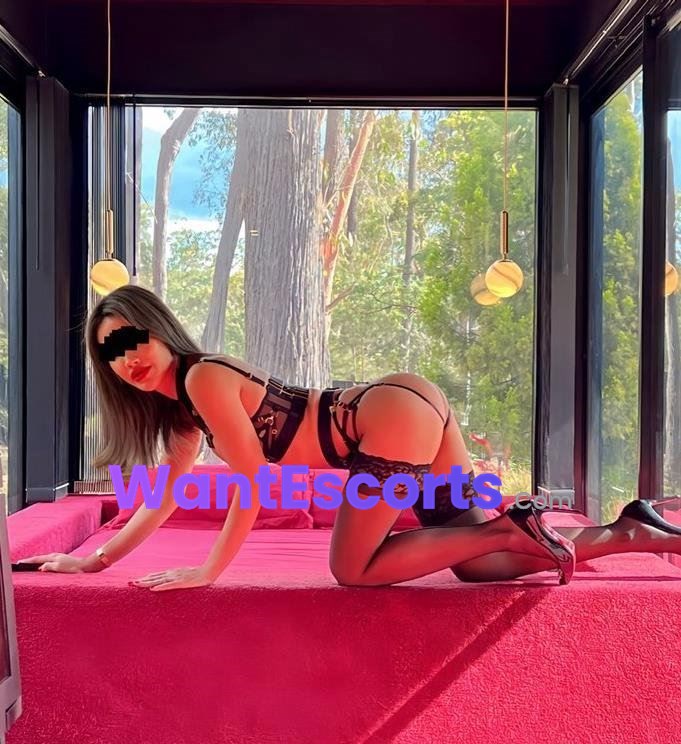 Somza Ladyboy Massage, trans escort in Sydney NSW