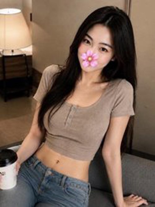 Party Yuri Unistudent, independent escort in Sydney NSW