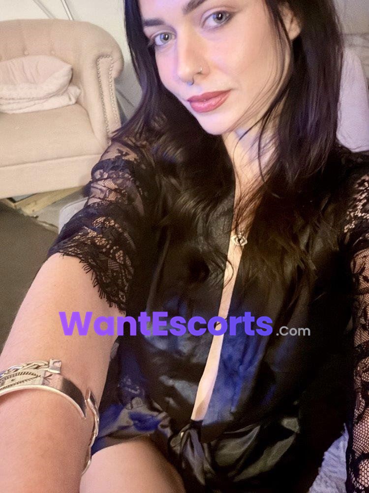 Stevie Fox, independent escort in Paddington NSW