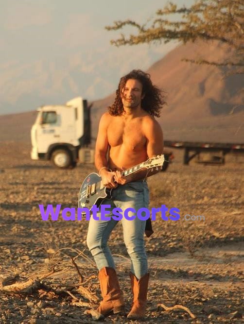 Subb, male escort in Perth WA