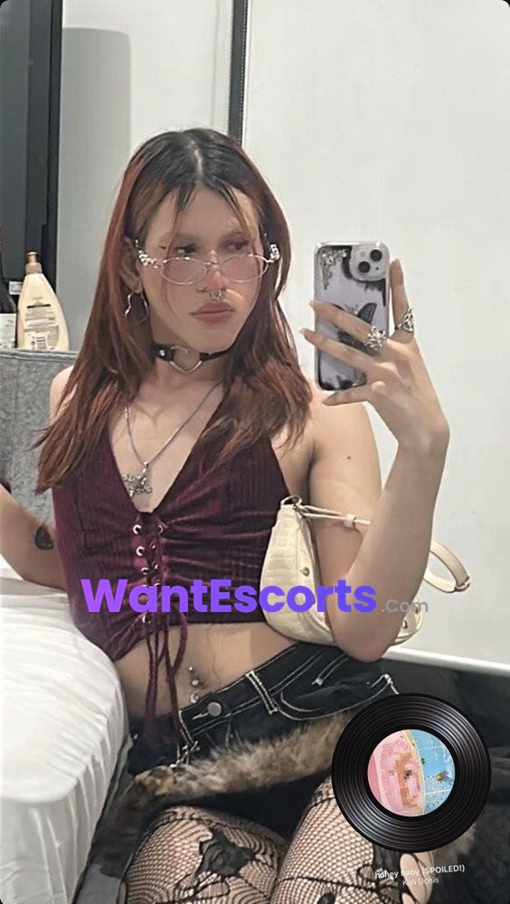 Sweet Evelynn, trans escort in Preston VIC