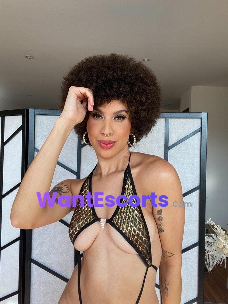 Tia Hart, independent escort in Melbourne VIC