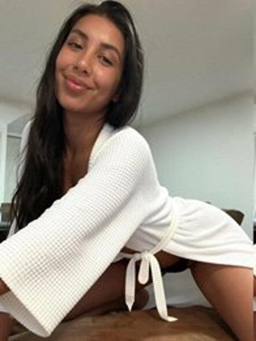 Aisyah, independent escort in Townsville QLD